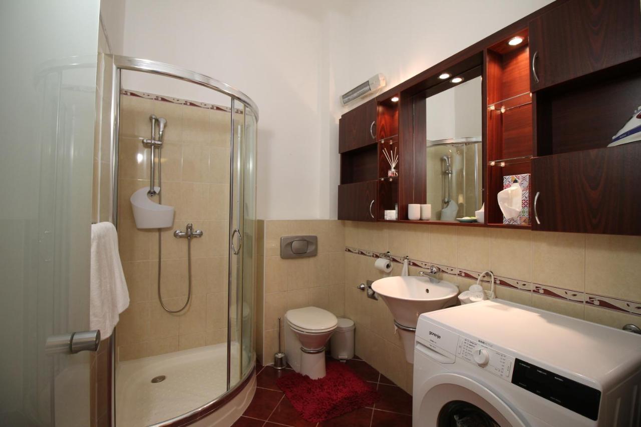 Amber Dream Apartment บูดาเปสต์ ภายนอก รูปภาพ